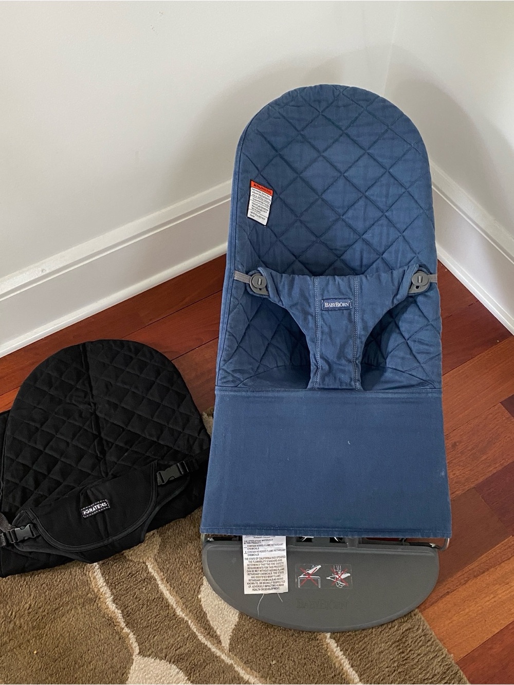 BabyBjorn Black Baby Bouncer and Additional Cover
